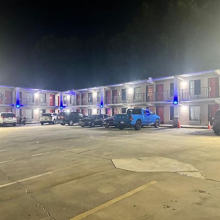 Regency Inn 리버데일 외부 사진